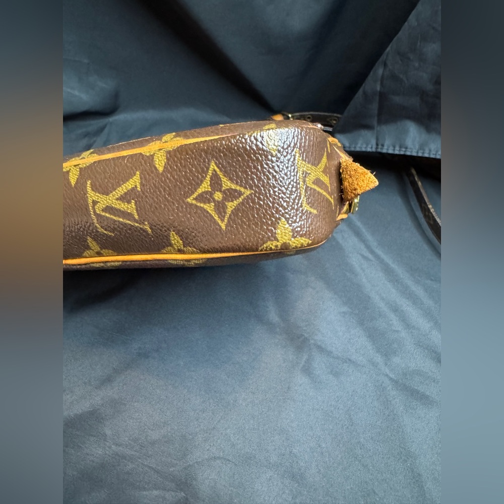 Louis Vuitton LV Monogram Pochette Marly Bandoulière with COA - Picture 6 of 16